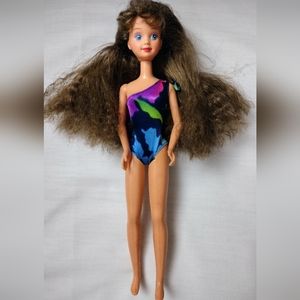 1987 Barbie Mattel COURTNEY Doll Brown Wavy Hair 10" Wearing Bathing Suit.